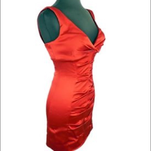 Cache Red Satin Ruched Midi Dress - Picture 6 of 8